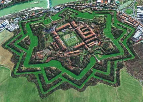 La storia e le foto della Cittadella di Alessandria in una guida in 5 lingue